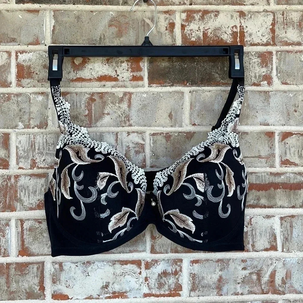 Apostrophe Black Embroidered Lace Trimmed Underwire Bra